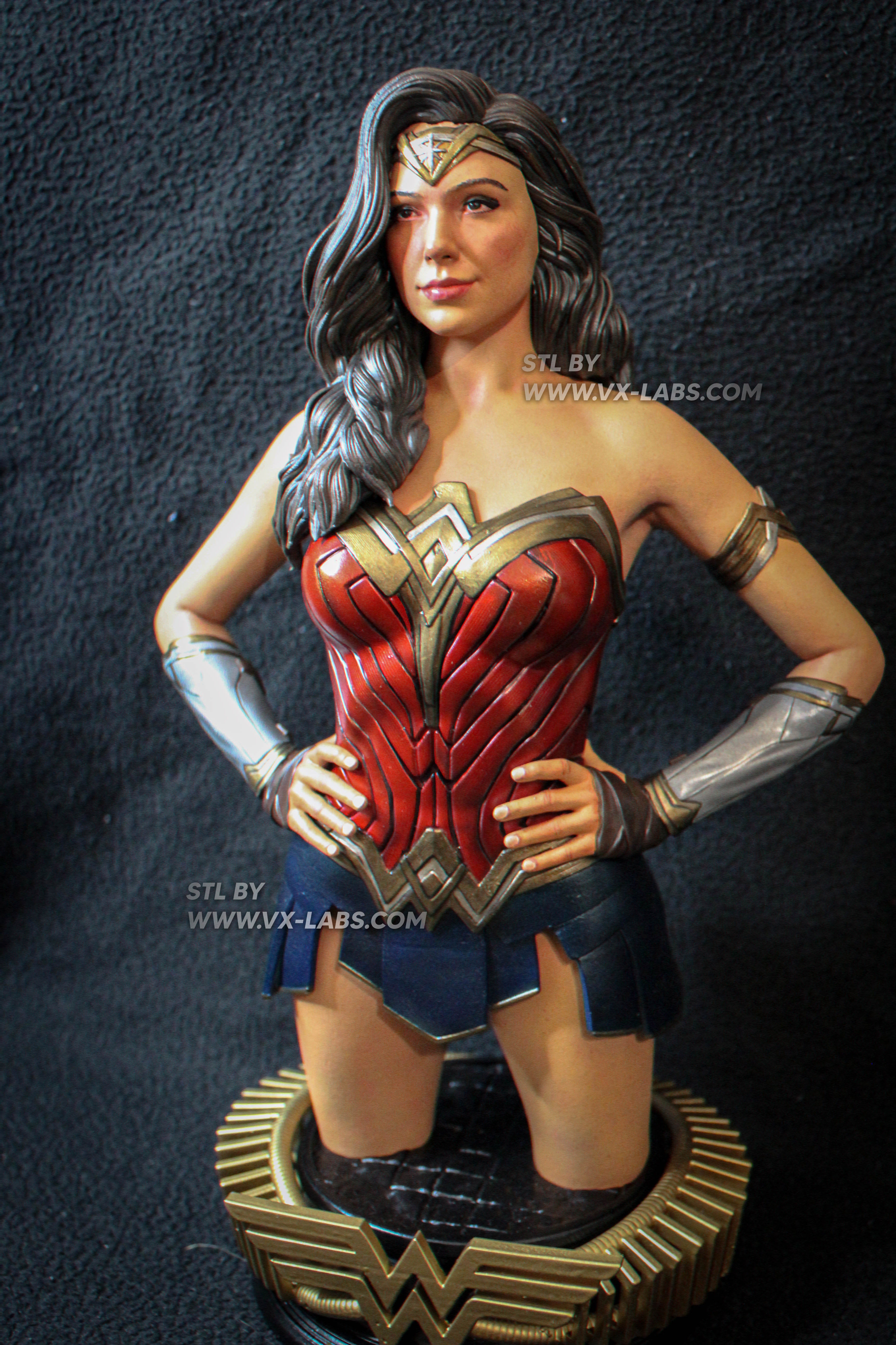 Wonder Woman Gal Gadot Bust – Art